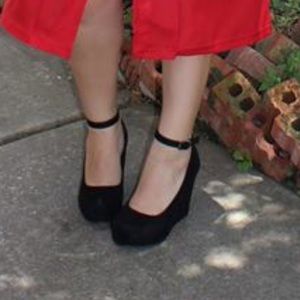 Shi by JOURNEYS Wedges